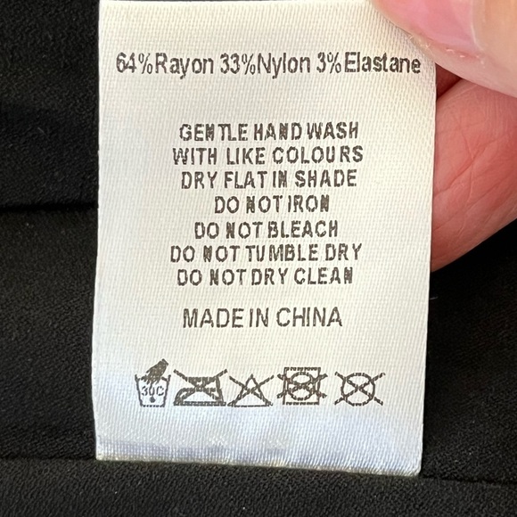 White Fox Boutique Women's Keep Me Close Black Bustier Tank Crop Top Sexy Chic S - Picture 11 of 14